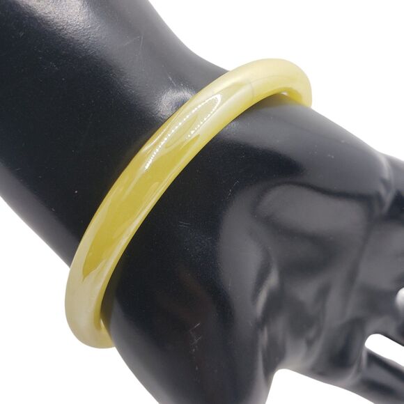 Vintage Iridescent Yellow Glass Bangle Bracelet Stackable Colorful - Picture 3 of 7
